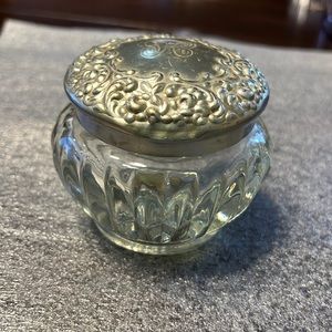 Vintage Chantilly Vanity Jar! 4oz!